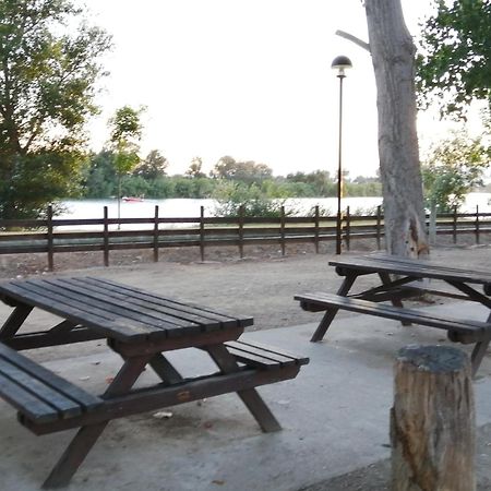Апартаменты Somnis Del Delta Дельтебре Экстерьер фото
