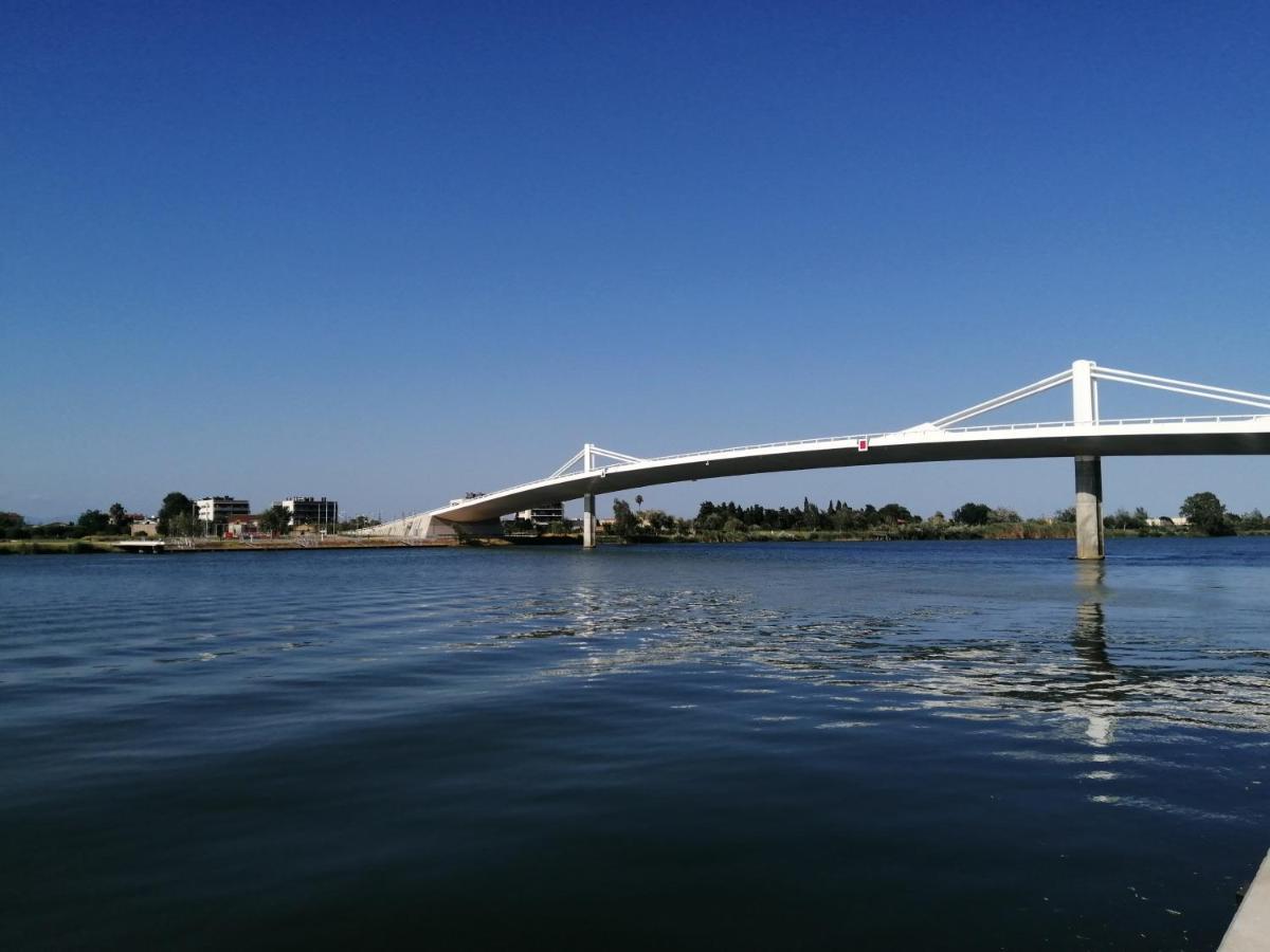 Апартаменты Somnis Del Delta Дельтебре Экстерьер фото